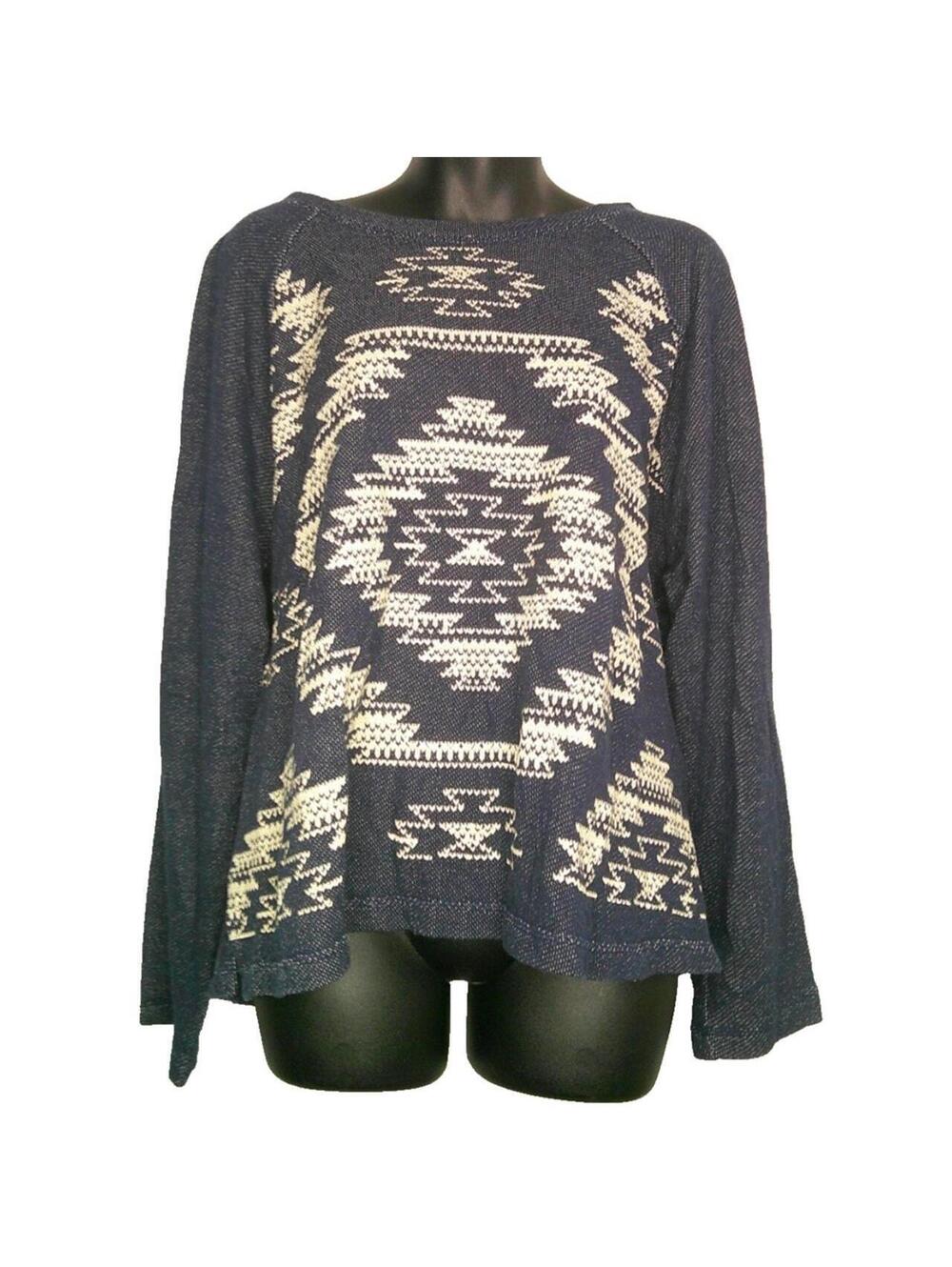 Old Navy Women's XL Navy Blue and Cream Aztec Print Pullover Sweater